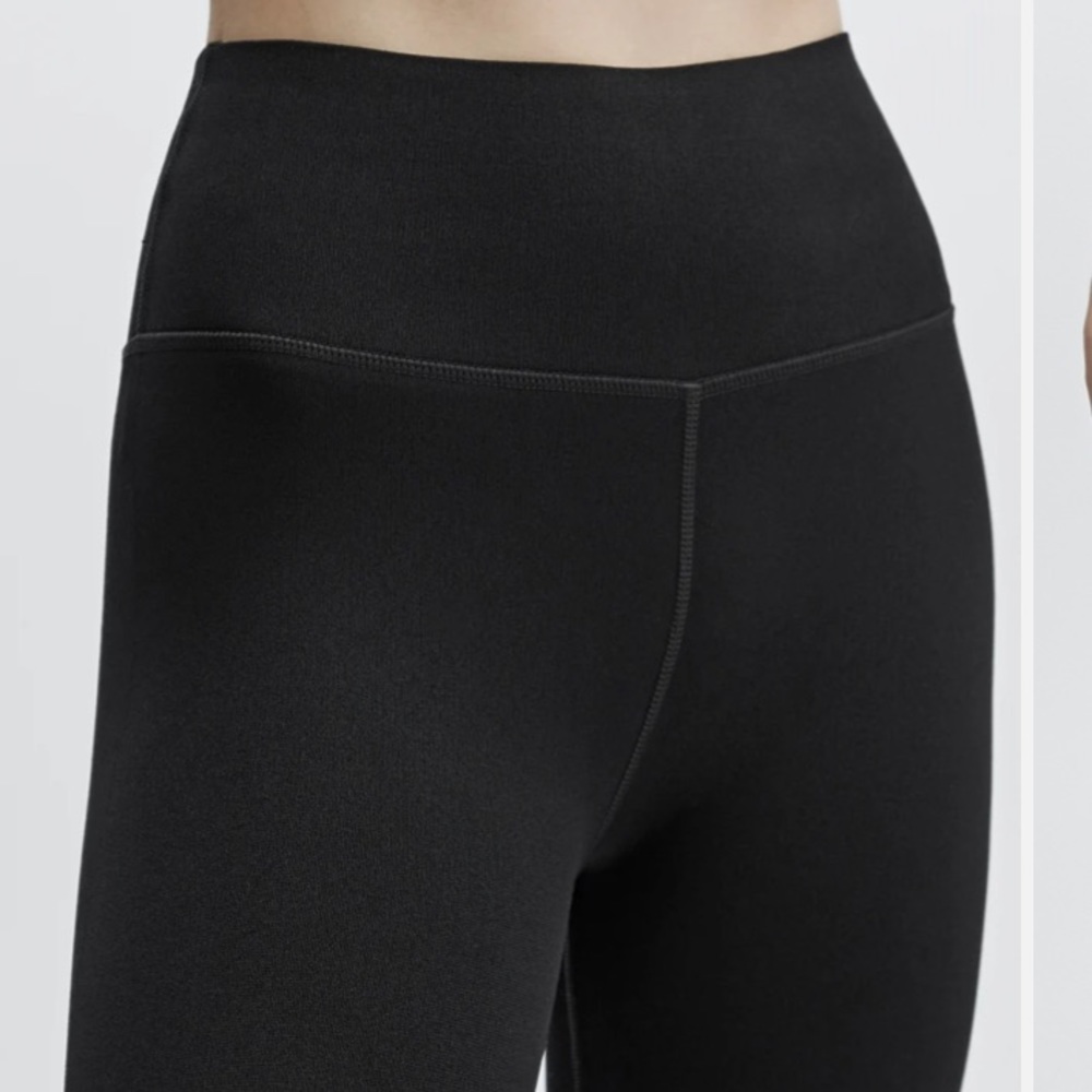 Fabletics high waisted sculptknit classic leggings